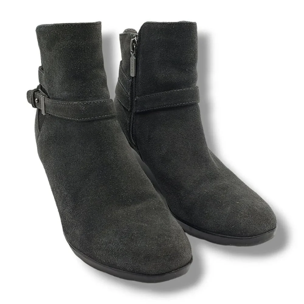 Blondo Lacey Wedge Bootie Womens‎ 7.5 Gray Waterproof Suede B5213-3